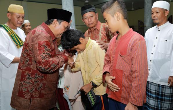 Gubernur bersama IPHI Kota Pangkalpinang Serahkan Santunan