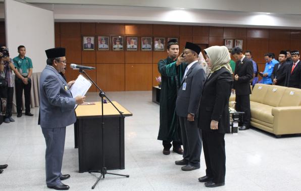 Gubernur Kukuhkan Anggota KPAD Babel