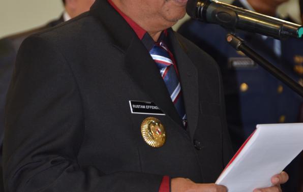 Gubernur Ingatkan Pegawai Bekerja Dengan Kompak