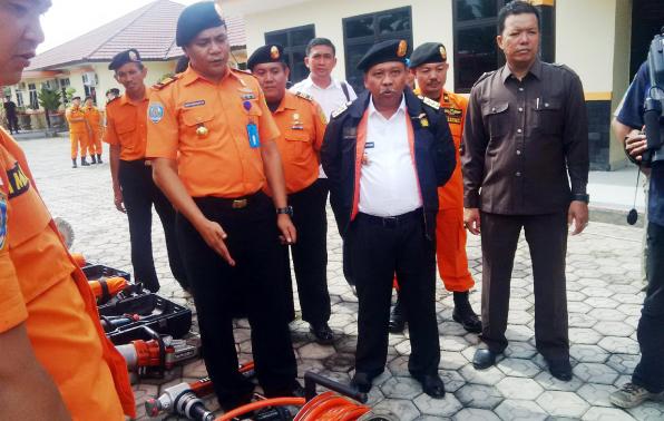 Gubernur Terima Penghargaan Warga Kehormatan Basarnas