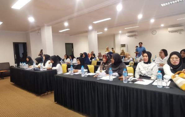 30 Pengrajin Ikuti Pelatihan Tenun Berbahan Baku Serat Alami Standar Ekspor