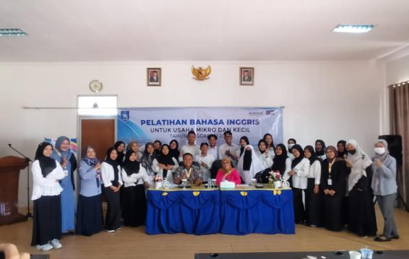 30 Pelaku UMKM Ikuti Pelatihan Bahasa Inggris