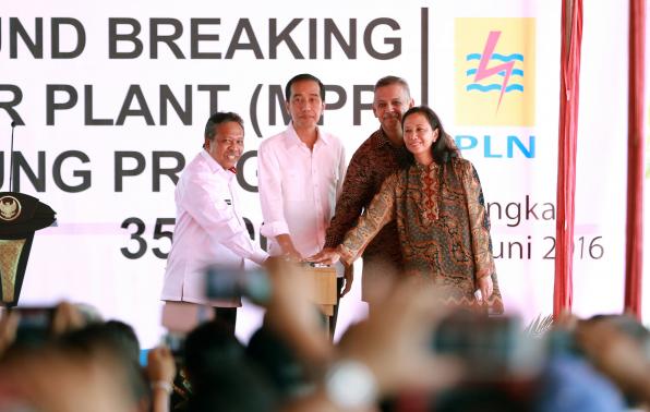 Jika Listrik Masih Byarpet, Telepon Saya Pak Gubernur! 