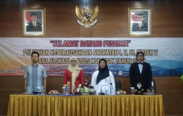Hj Melati Erzaldi Ajak Para UPPKS dan PHL untuk Fokus, Yakin dan Berani dalam Membangun Usaha