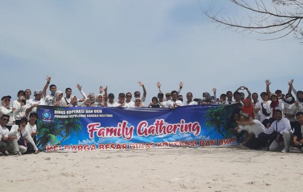 Tingkatkan Kekompakan dan Kebersamaan, Dinas KUKM Babel Gelar Family Gathering