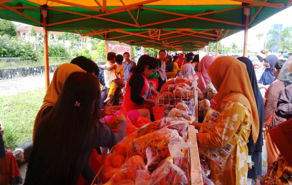 PNS Pemprov Babel “Serbu” Pasar Murah