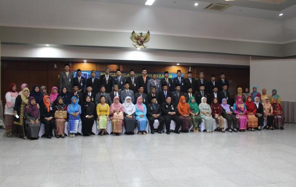 Gubernur Lantik 39 Pejabat Stuktural Eselon III