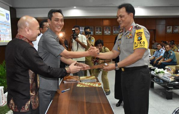 Plt Gubernur Serahkan DIPA Babel