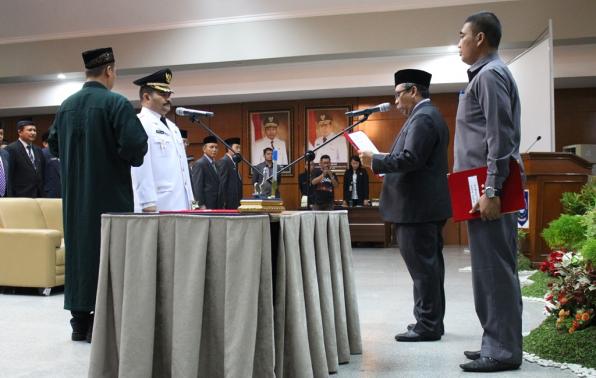 Sahirman Gantikan Huzarni Sebagai Pj. Bupati Bangka Selatan