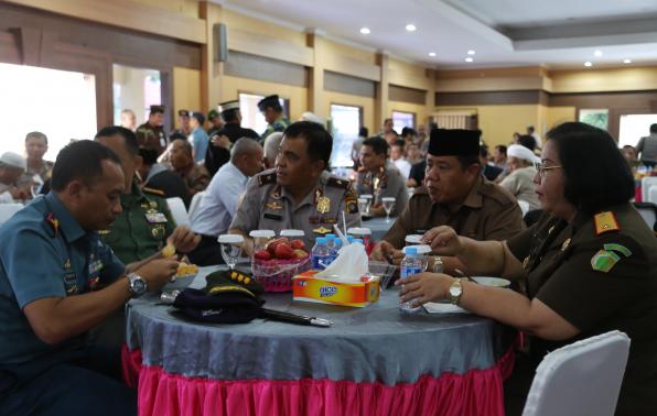 Wagub Babel Ajak Seluruh Bersatu Padu